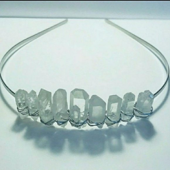 Crystal Crown - Picture 5 of 6